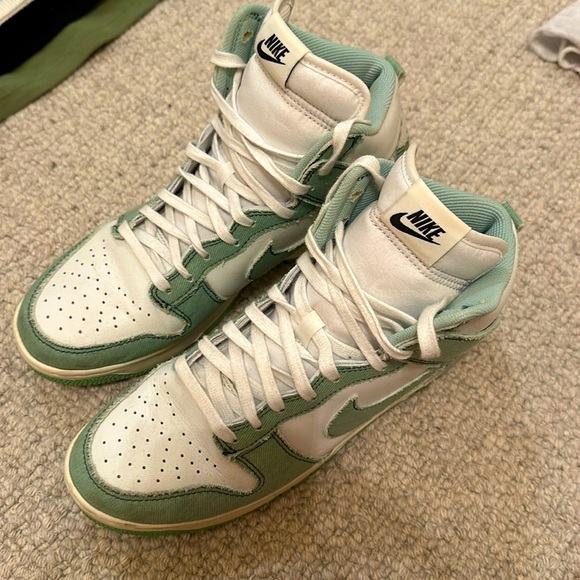 Nike Dunk Retro High 1985 Enamel Green Denim - Picture 2 of 5